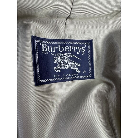 Burberrys of London Trench Coat Beige with Removable Liner Sz 44 Long - Picture 12 of 16